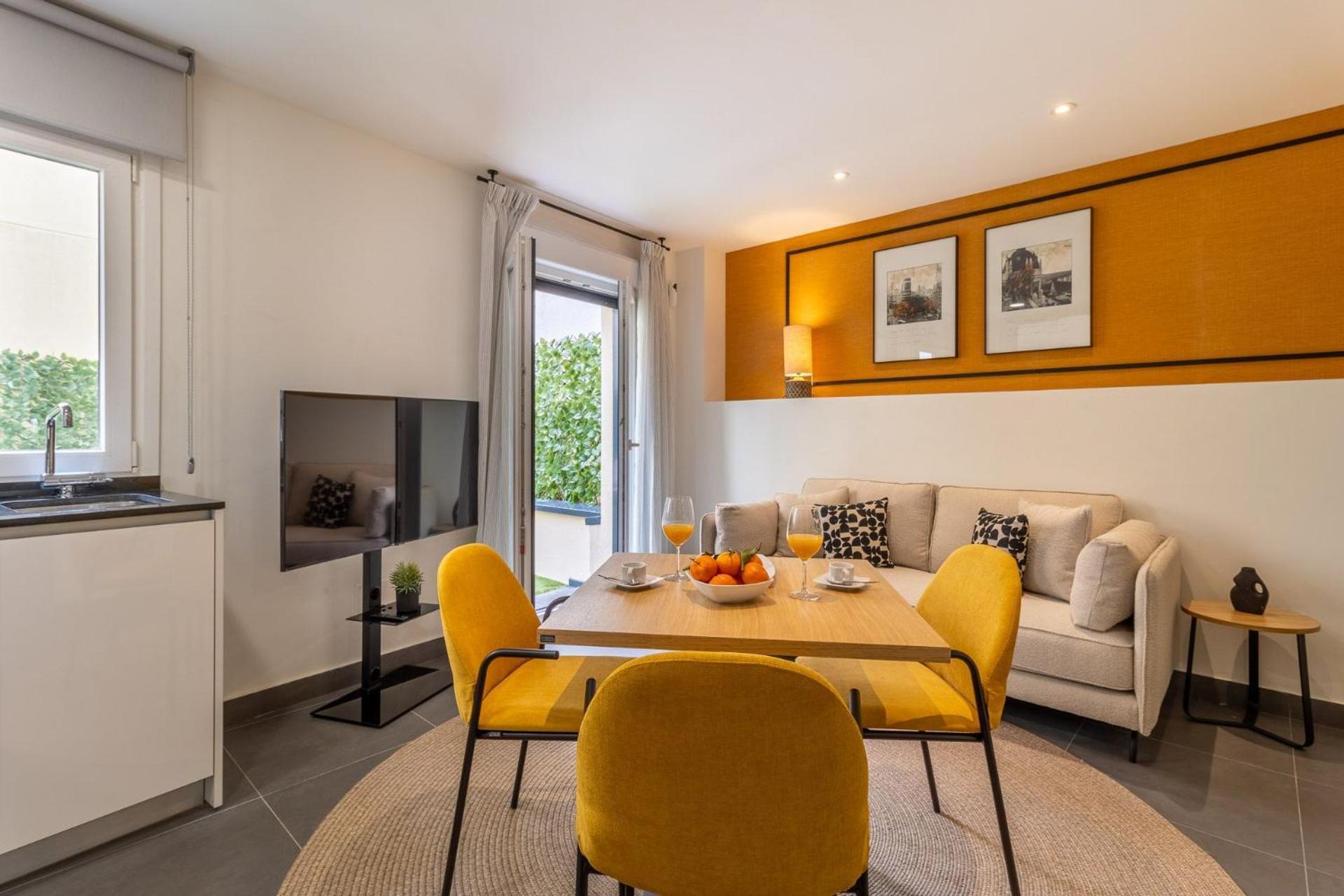 Charming Ground-floor With Private Terrace Latina Toledo I Apartment *