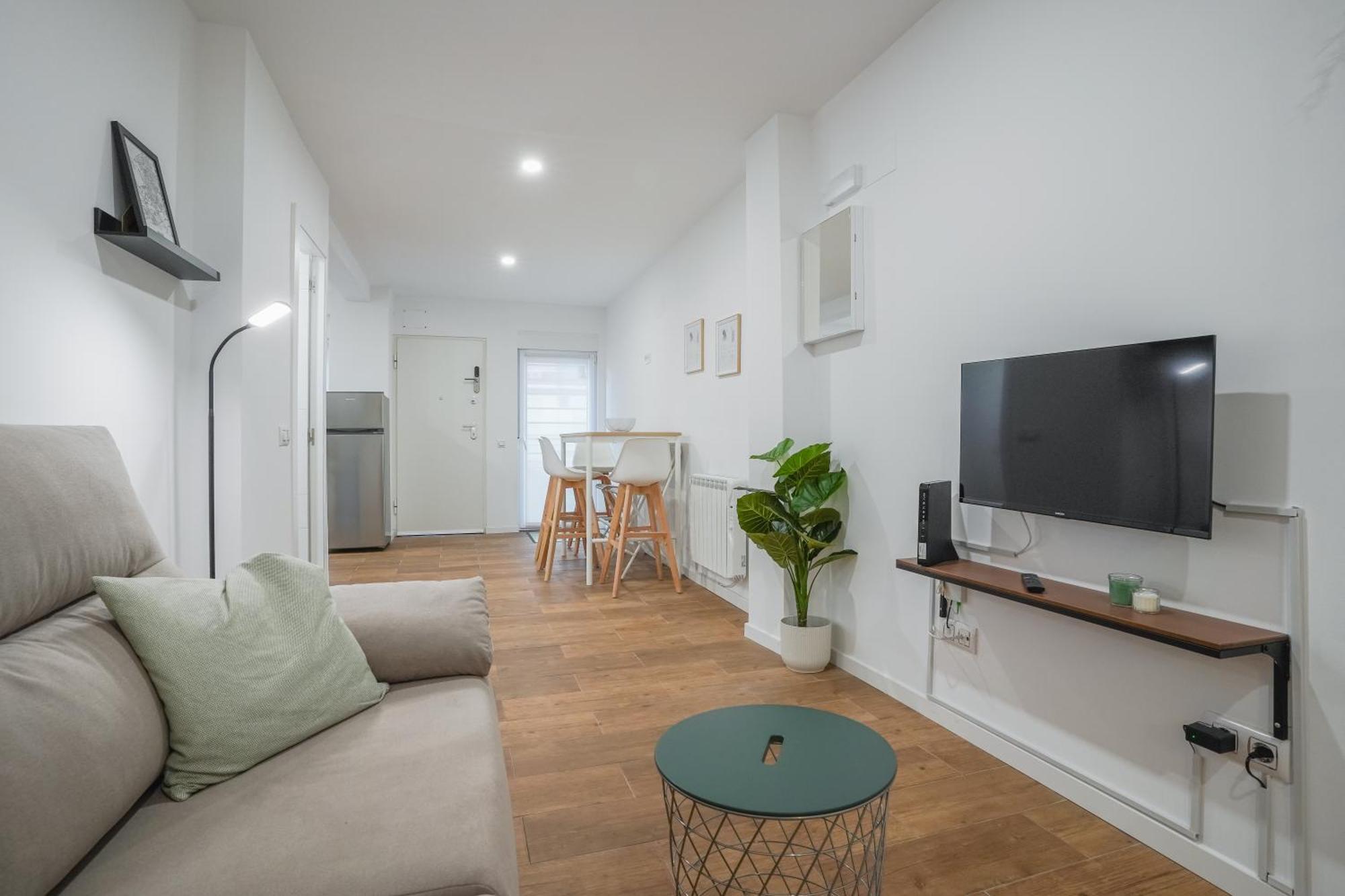 Stylish Triplex-2bedrooms 2bathrooms-ventas Apartment