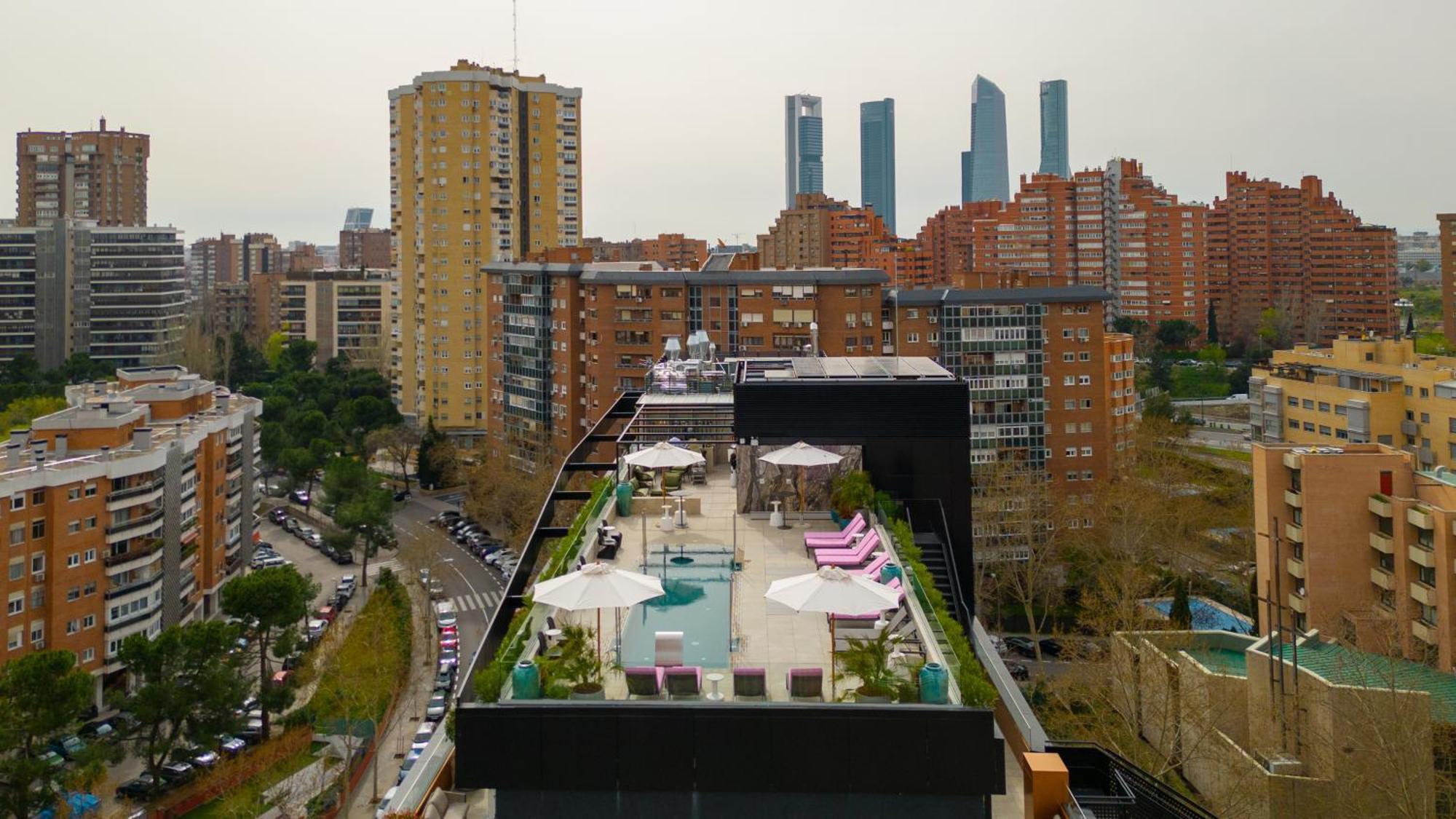 Pinar Plaza