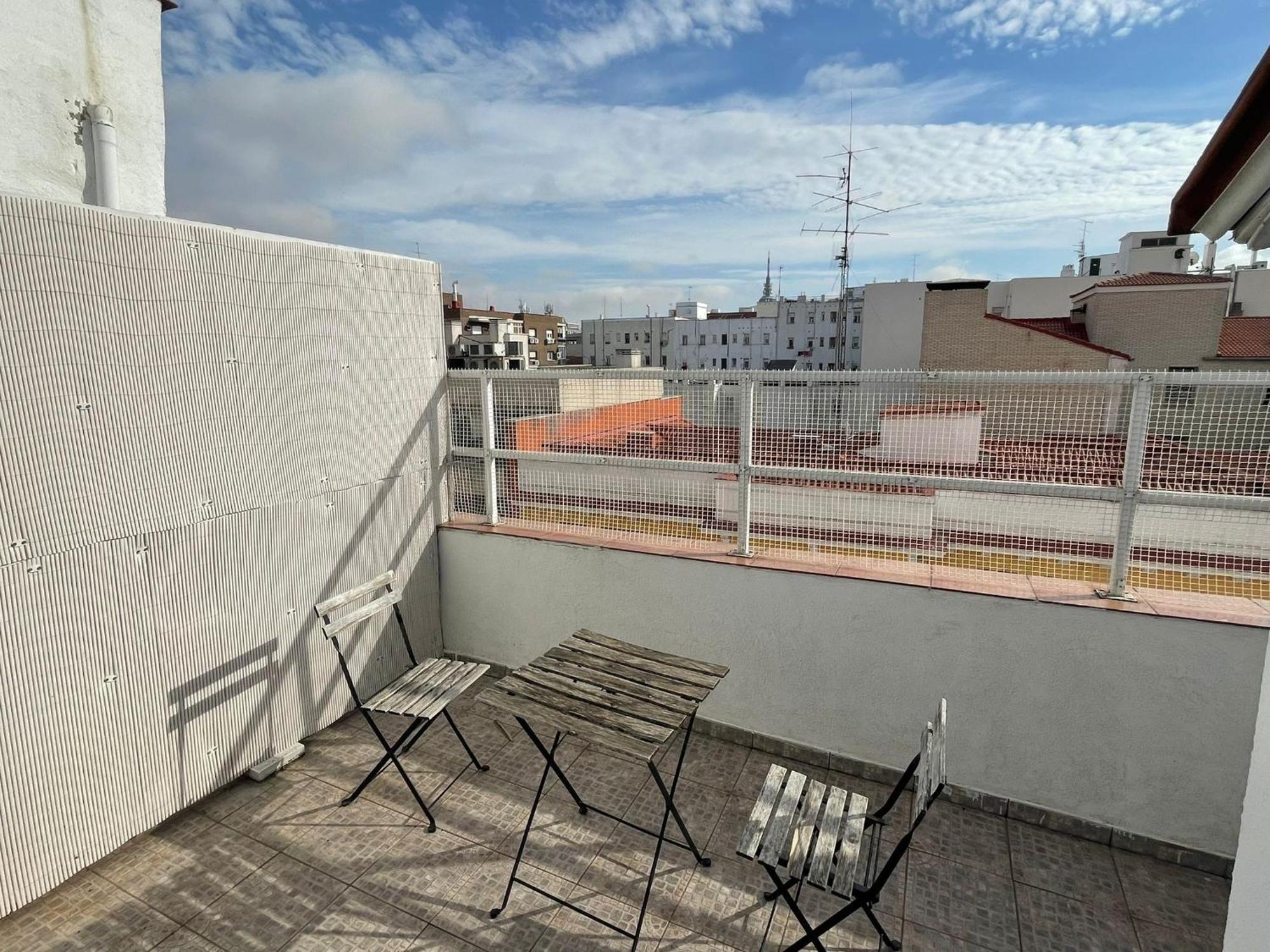 Habitación en casa particular Estudio Con Terraza Ibizaretiro I Madrid