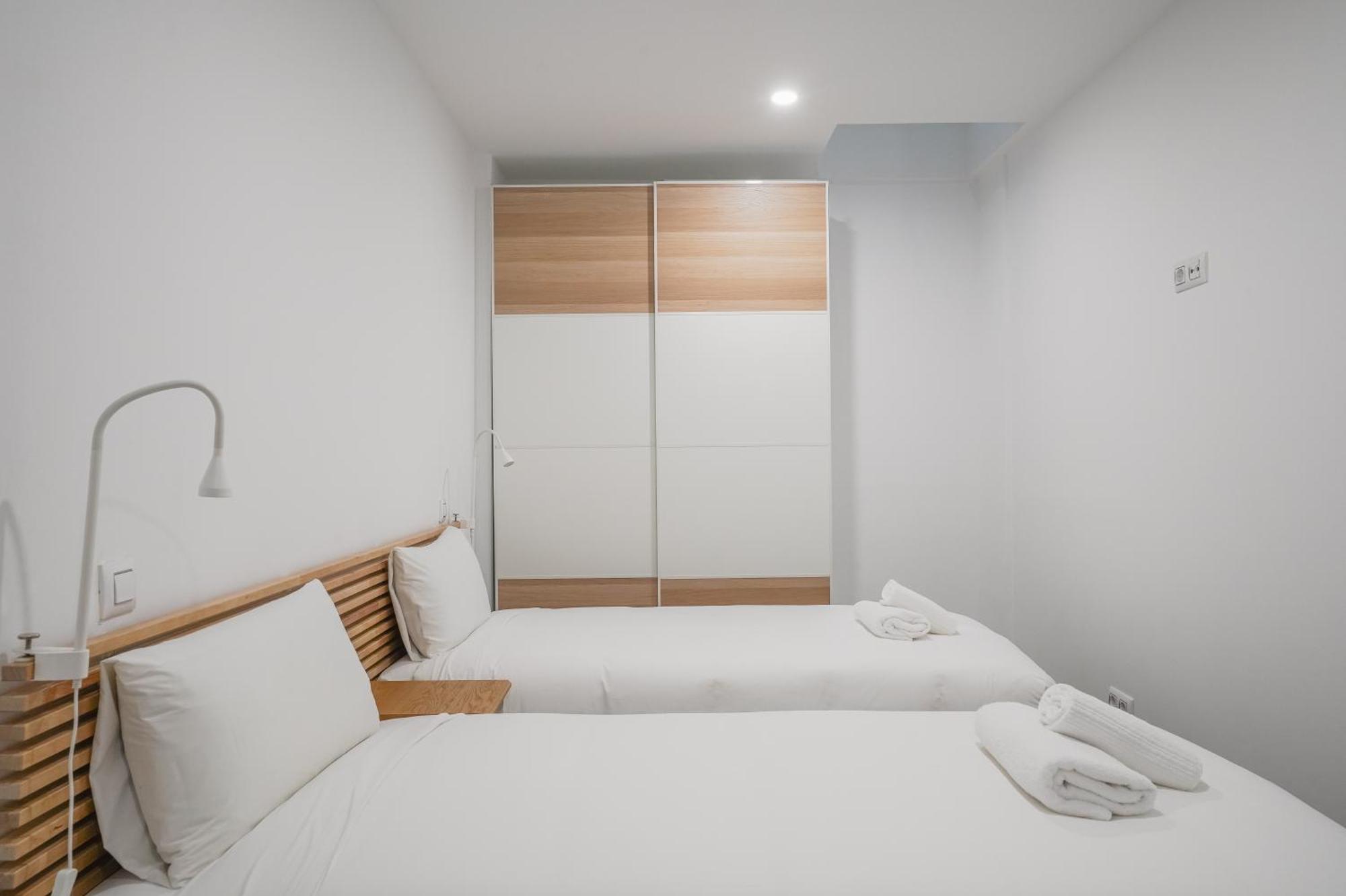 Stylish Triplex-2bedrooms 2bathrooms-ventas Apartment