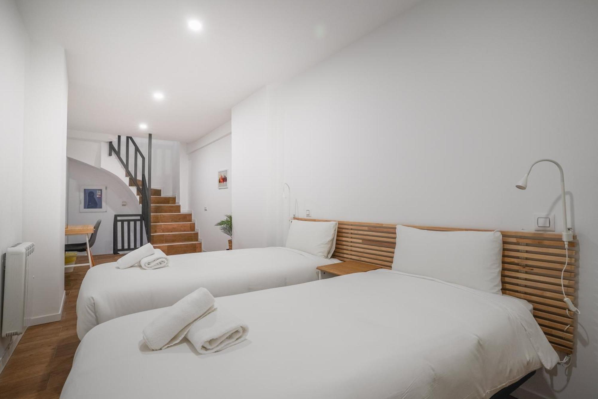Stylish Triplex-2bedrooms 2bathrooms-ventas Apartment