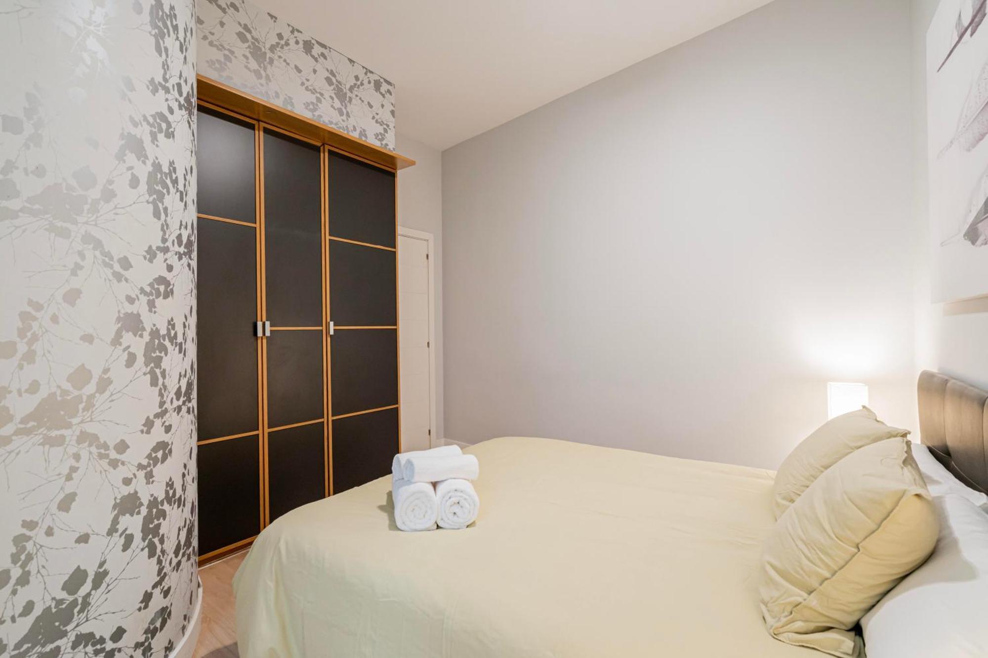 Atocha3 Superb Location - 4bedrooms 2 Baths Madri