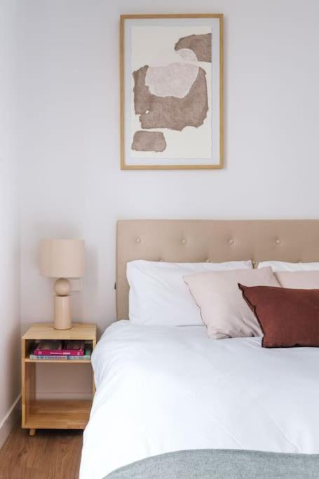 New Luxury Flat Next To Gran Via Apartment