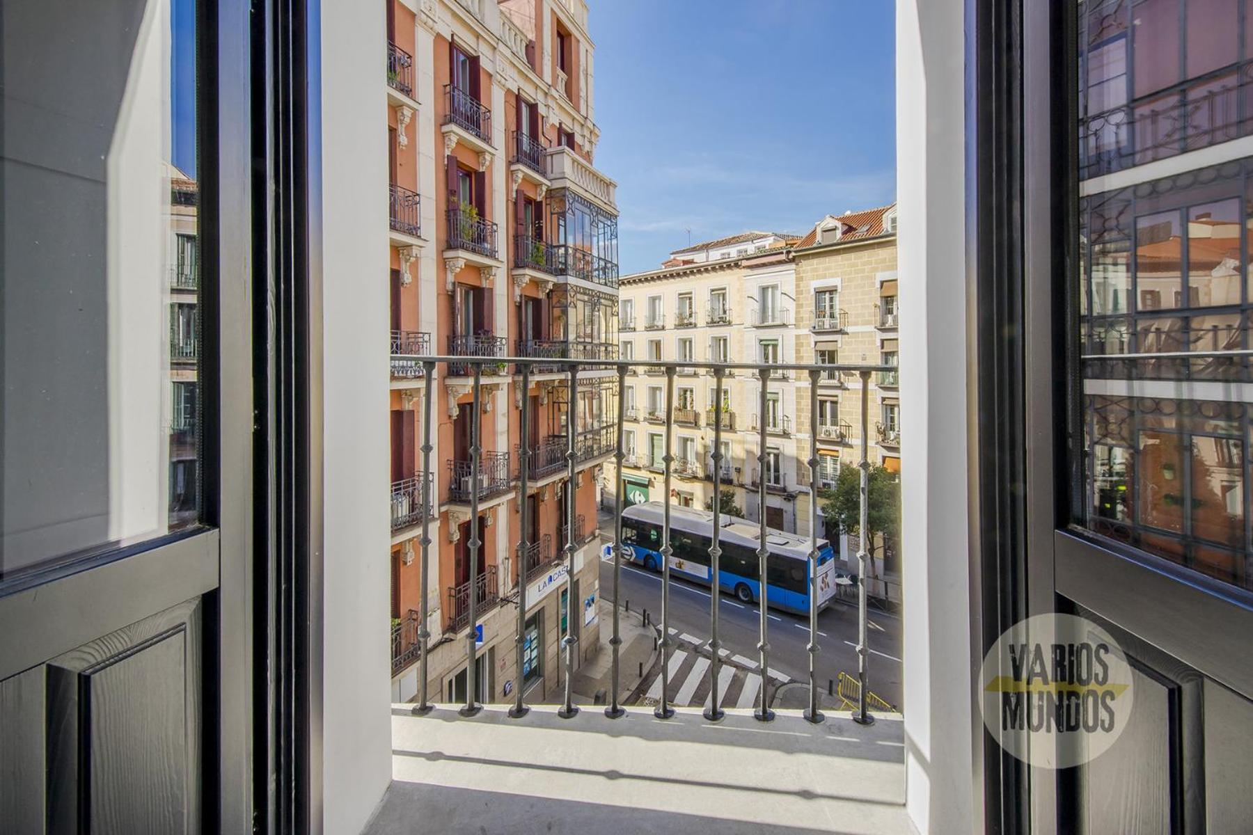 Deluxe 7pax En La Latina-centro De E2 Madri