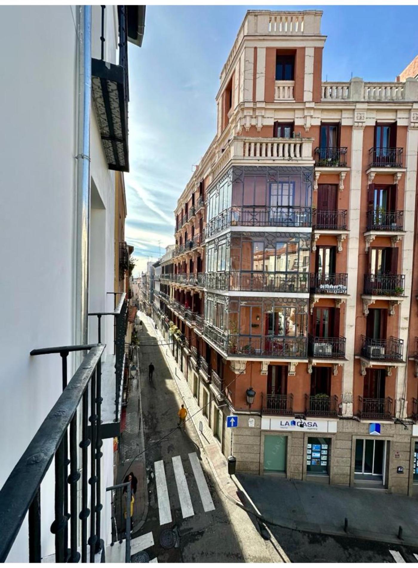 Deluxe 7pax En La Latina-centro De E2 Madri