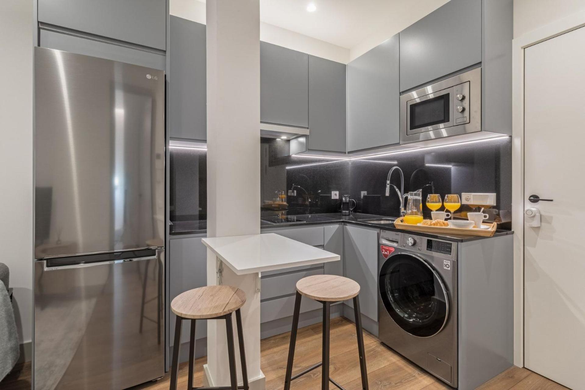Apartment Cozy Ground-floor For 2 In Chamberi Perfect Spot Quevedo Iv Madrid