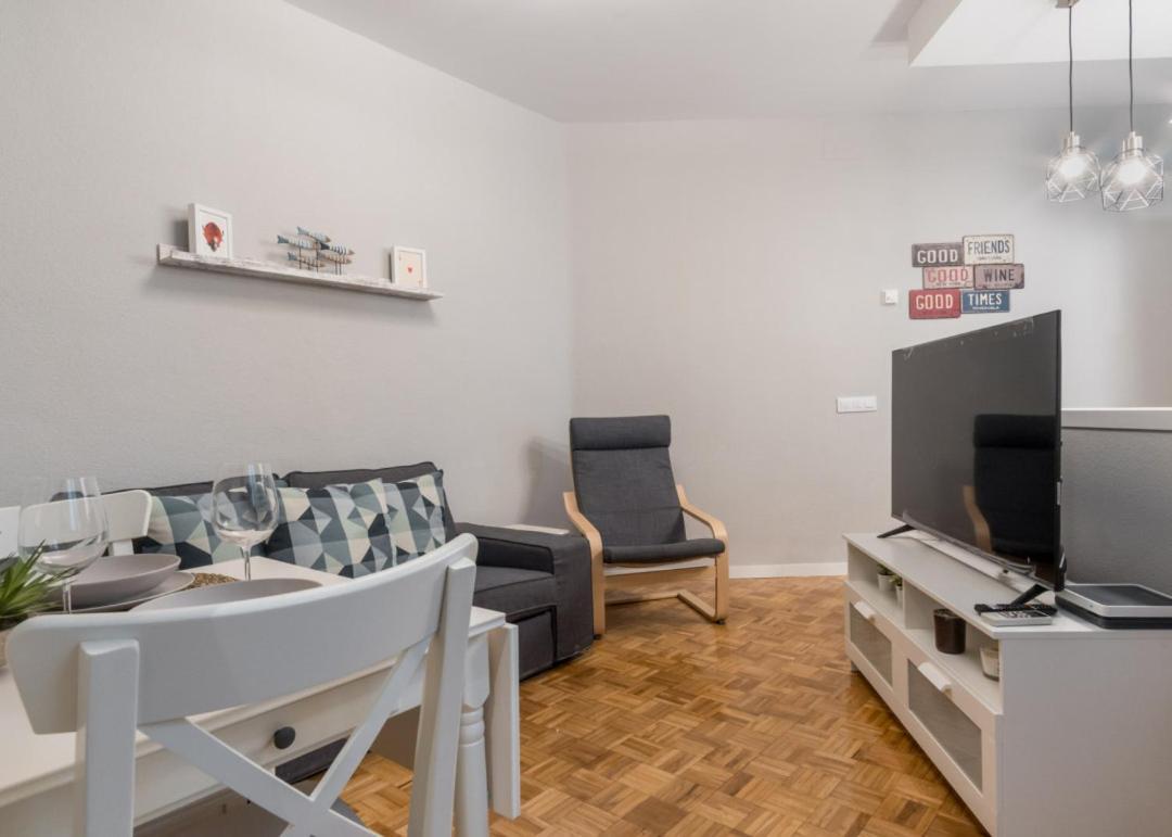 Wide & Modern- 3bd 1bth- Delicias Apartment Madrid
