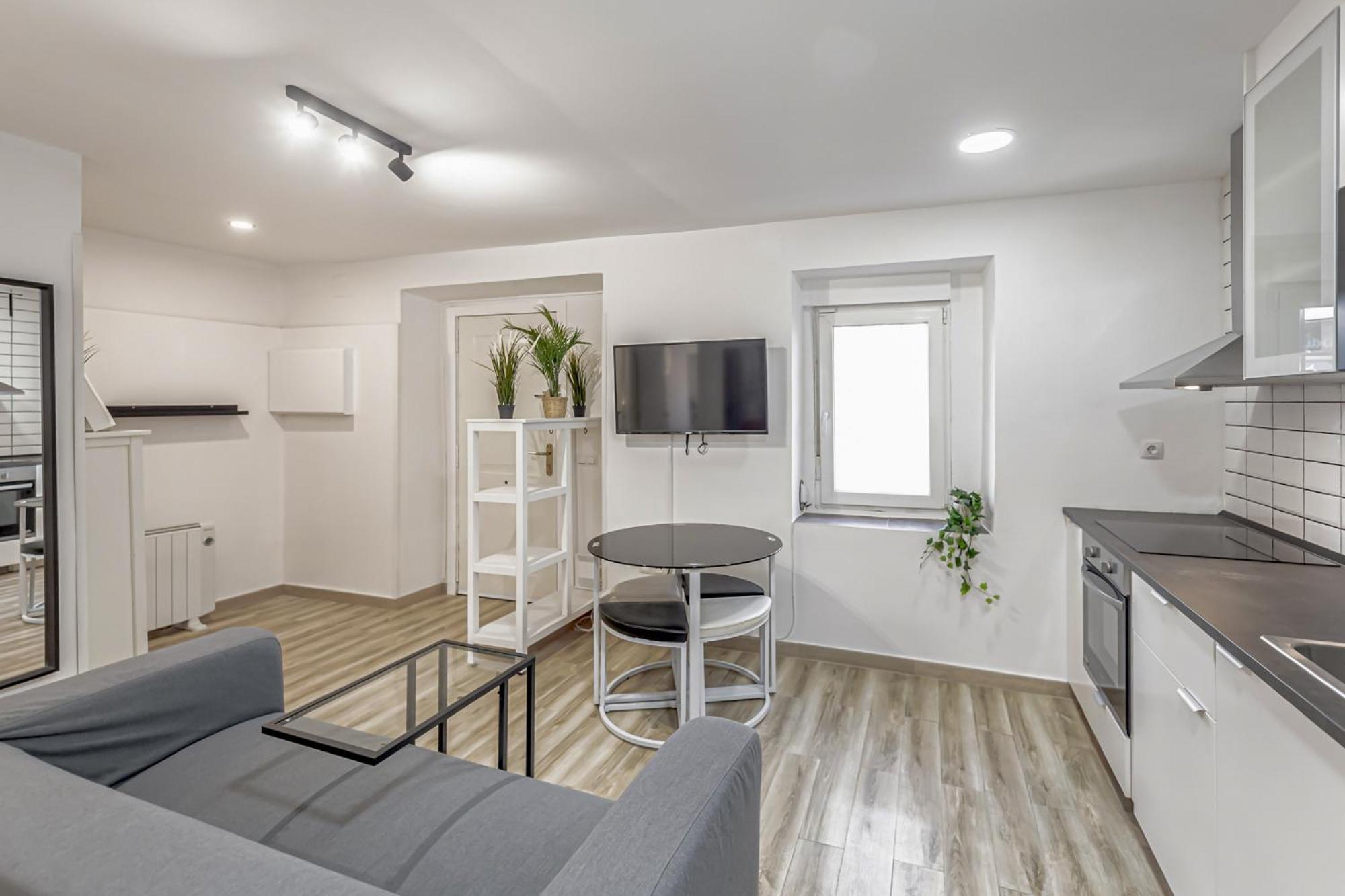 Apartment Pensamiento Madrid