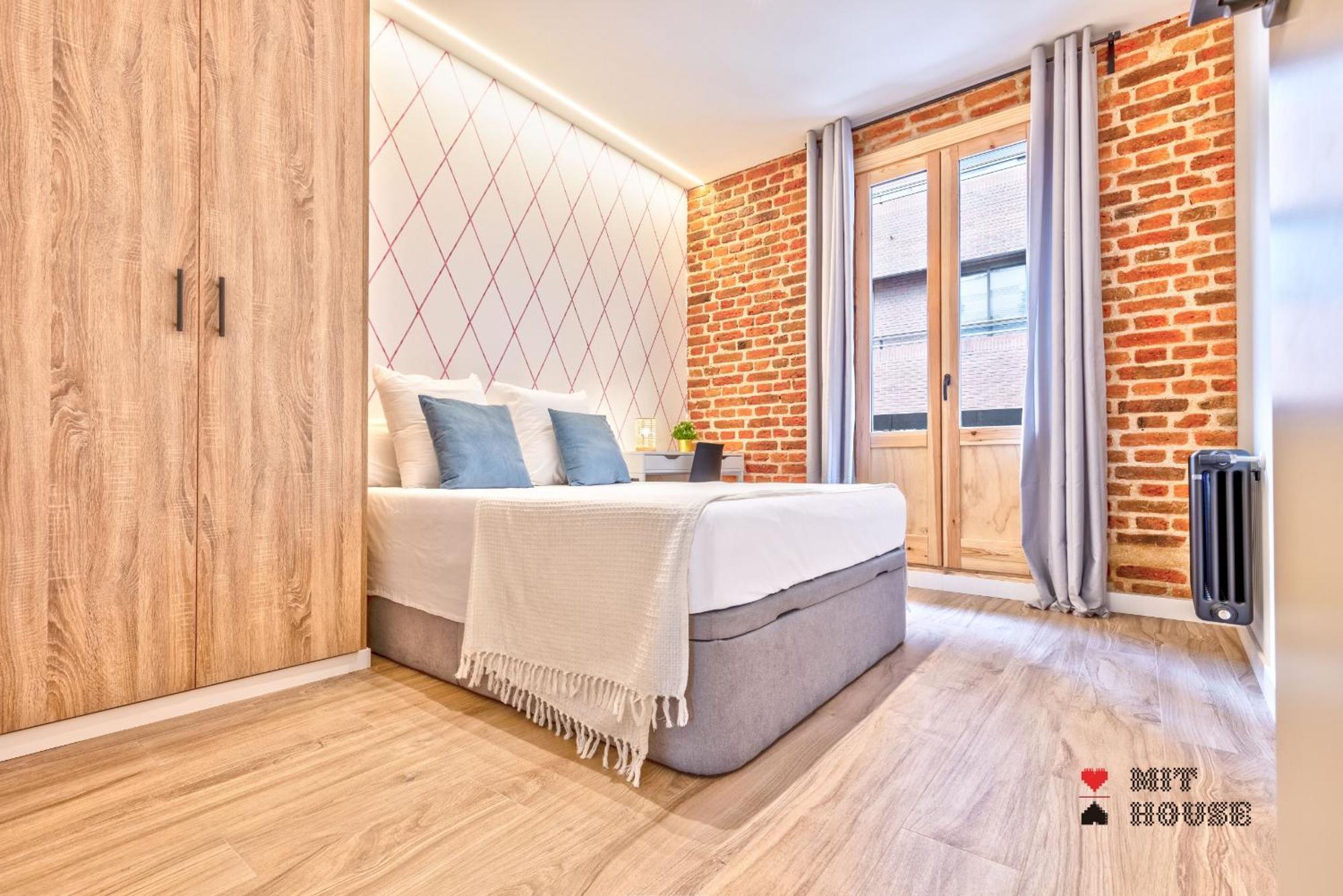 Apartment 4 Ways En *
