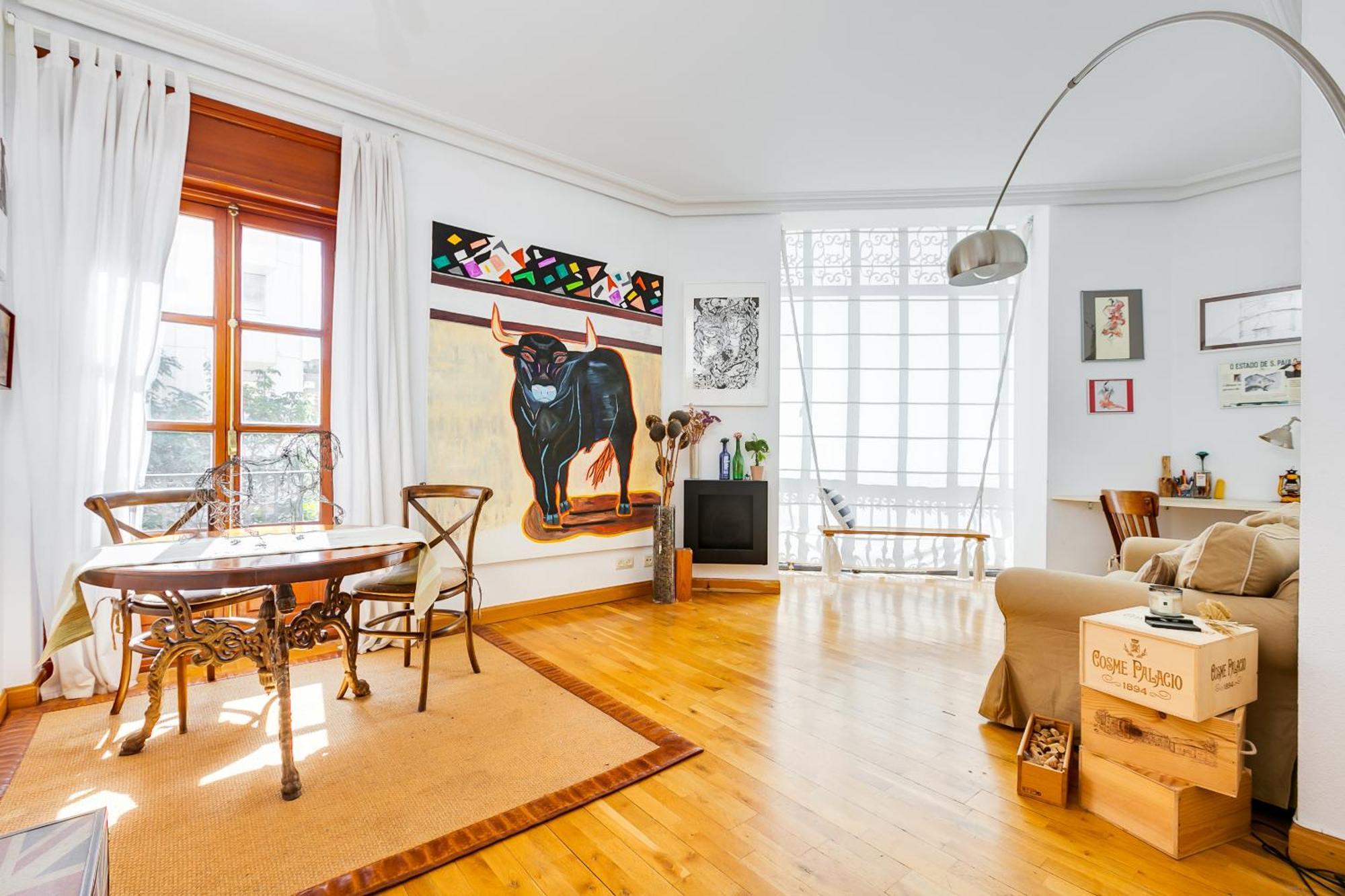 Luxury Around Serrano And Juan Bravo *