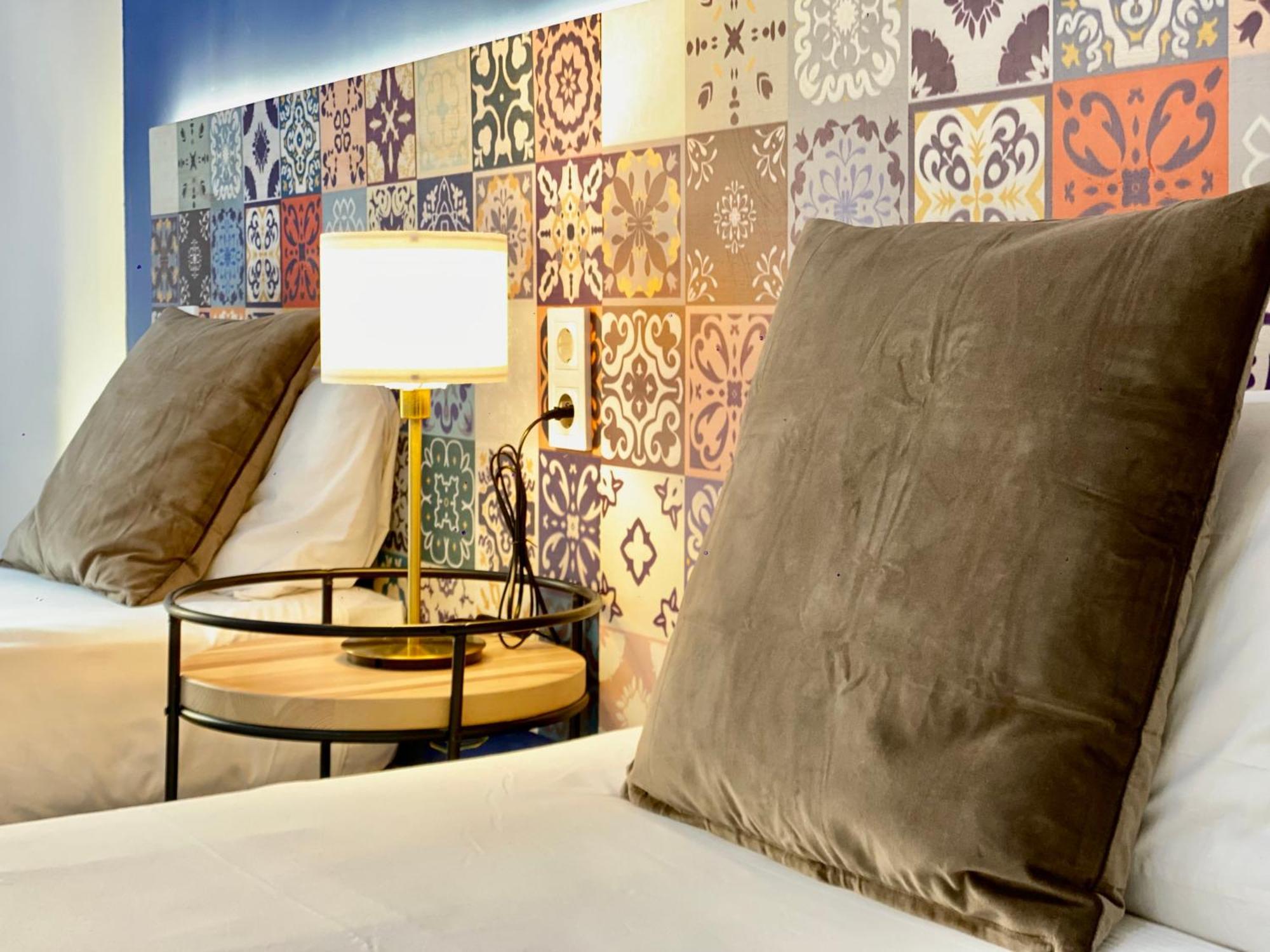 Charming Puerta Del Sol Center Apartment *