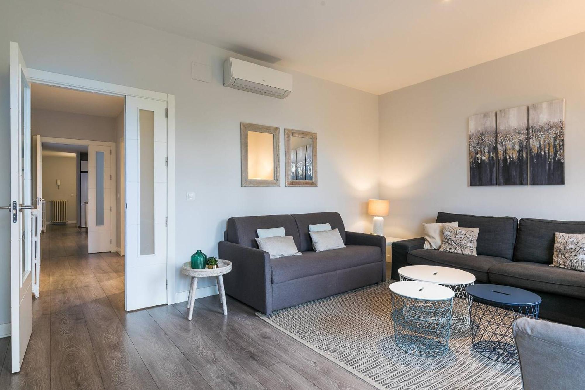 Castellana Apartment *
