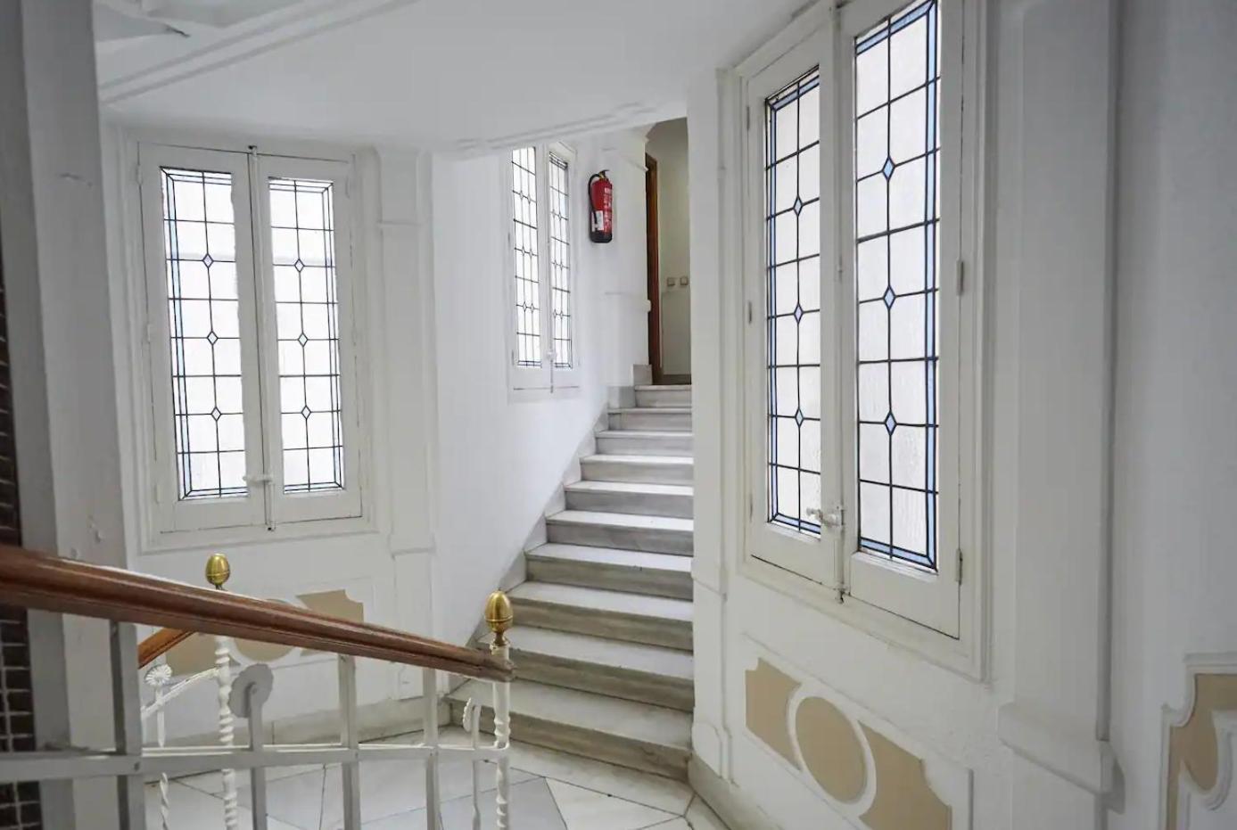 Estudio Con Vistas Alcala-retiro * Madrid