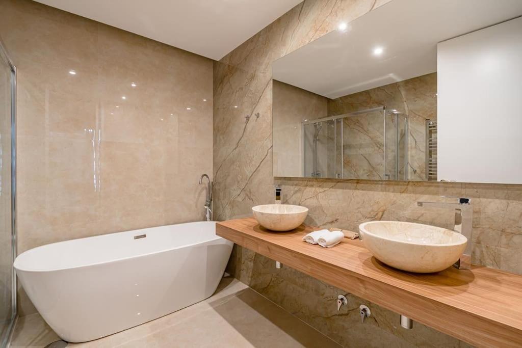 Gran Via Vi Calle Jacometrezo 2br 2bh Apartment