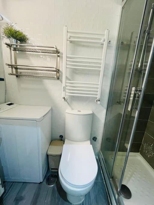 Acogedor Estudio D Junto A Metro Apartment