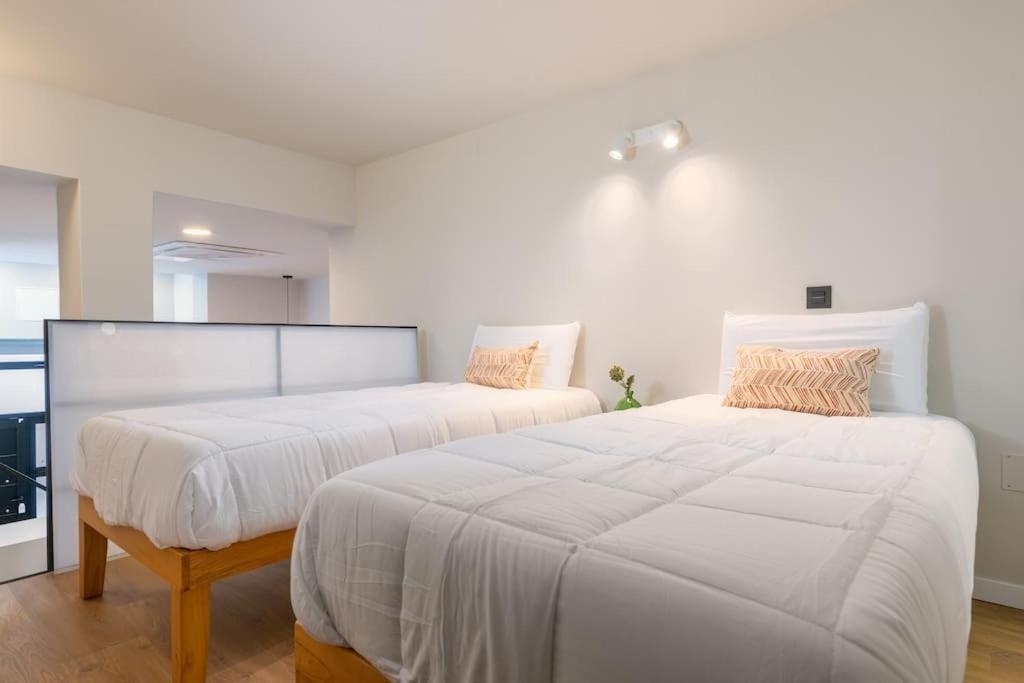 Beautiful Duplex In Front Of Vista Alegre Palace Madrid