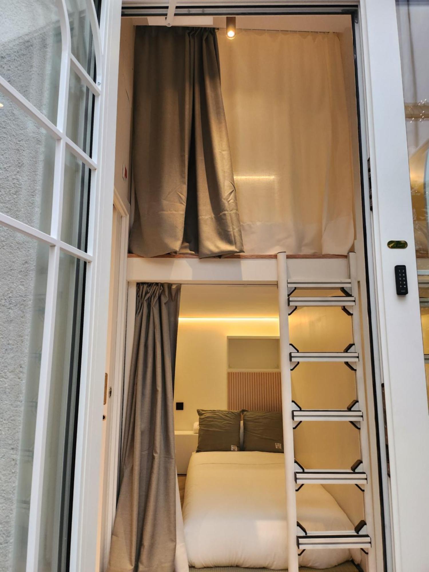 Guest house 4 Bears Sharehome Madrid