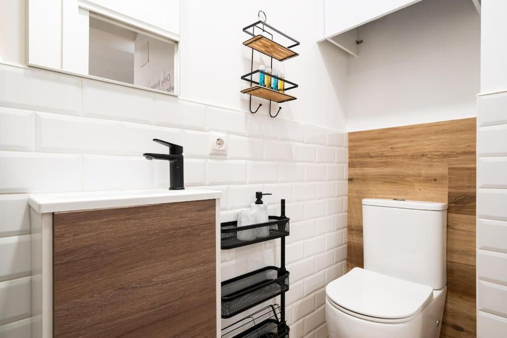 Stylish 1 Bedroom In Barrio Salamanca Madrid