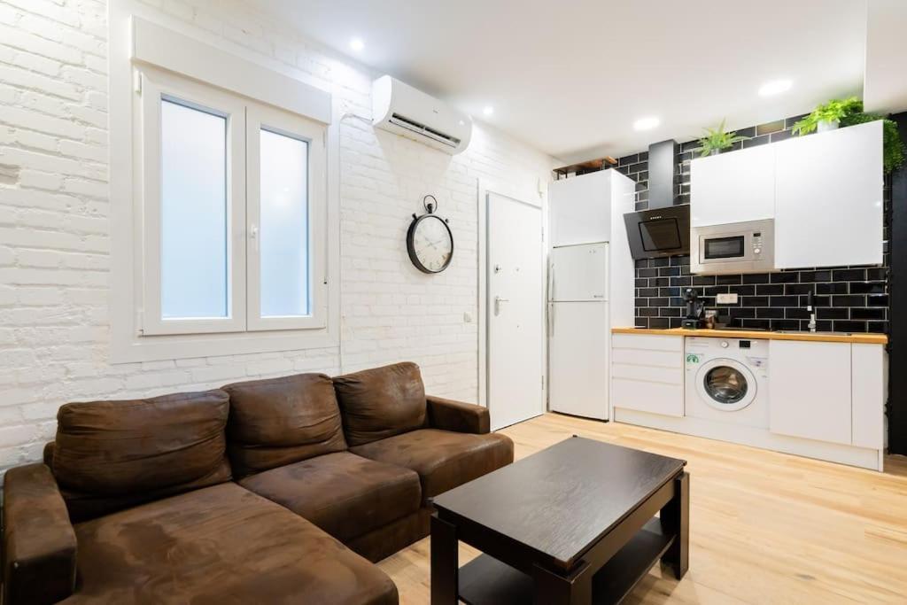 Stylish 1 Bedroom In Barrio Salamanca