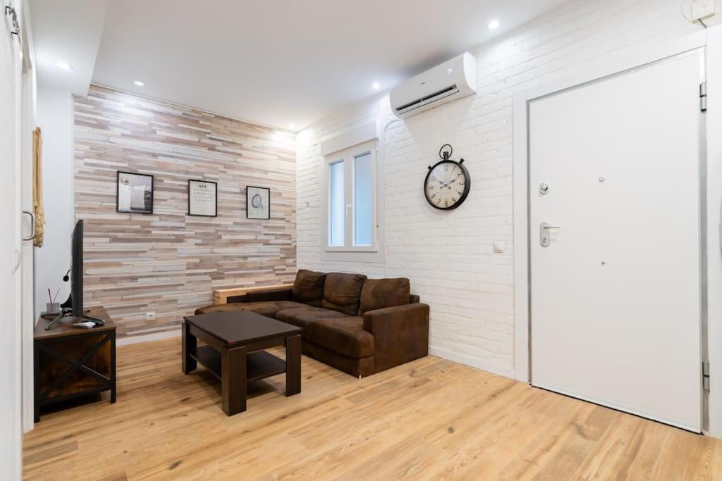 Stylish 1 Bedroom In Barrio Salamanca * Madrid