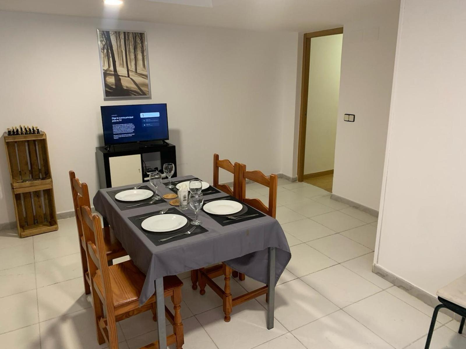 Lejlighed Apartamento Completo Para 8 Personas A 5 Minutos Del Aeropuerto E Ifema *
