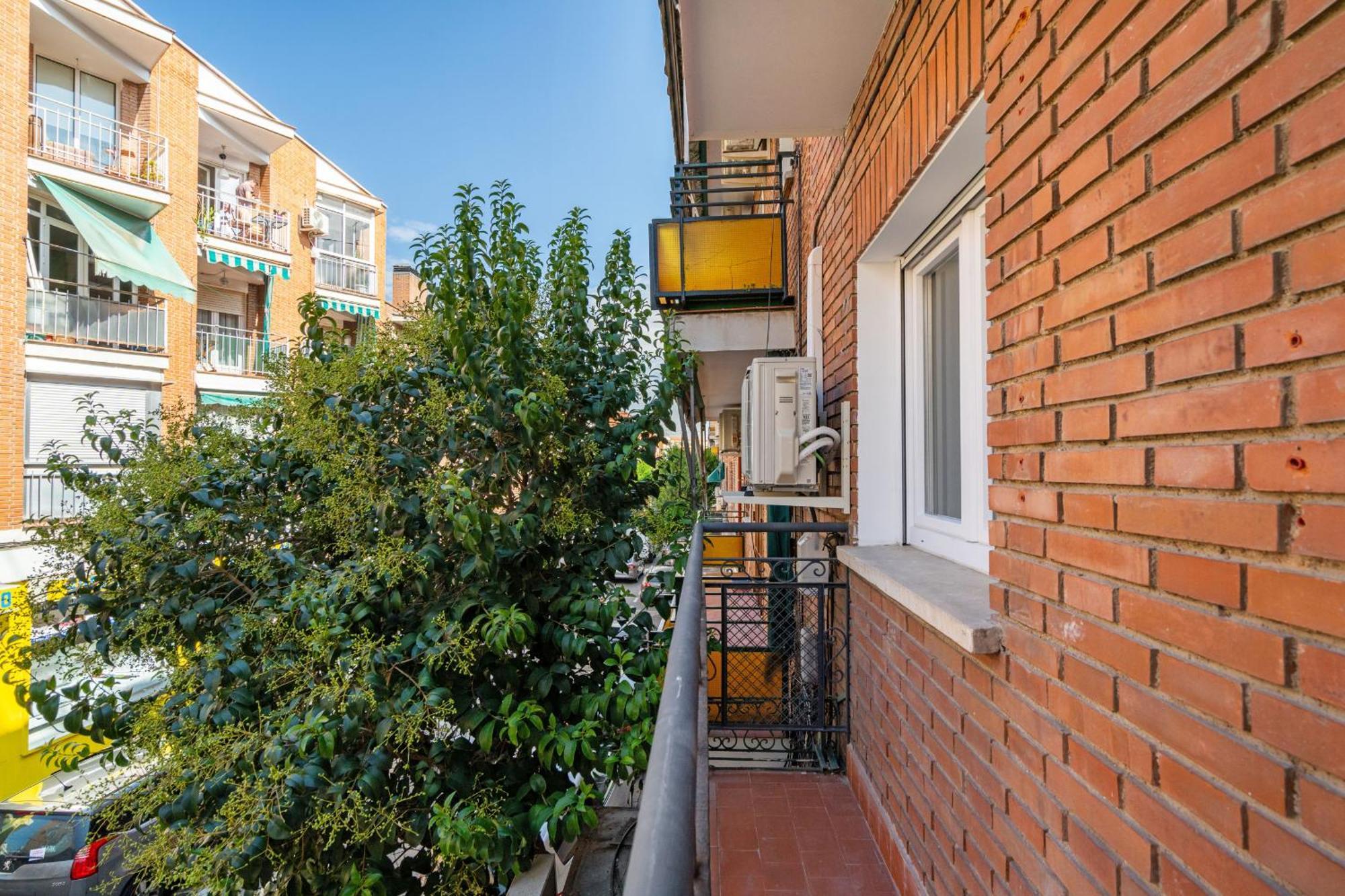 Madriver Reformados Con Parking Gratuito Apartment Madrid
