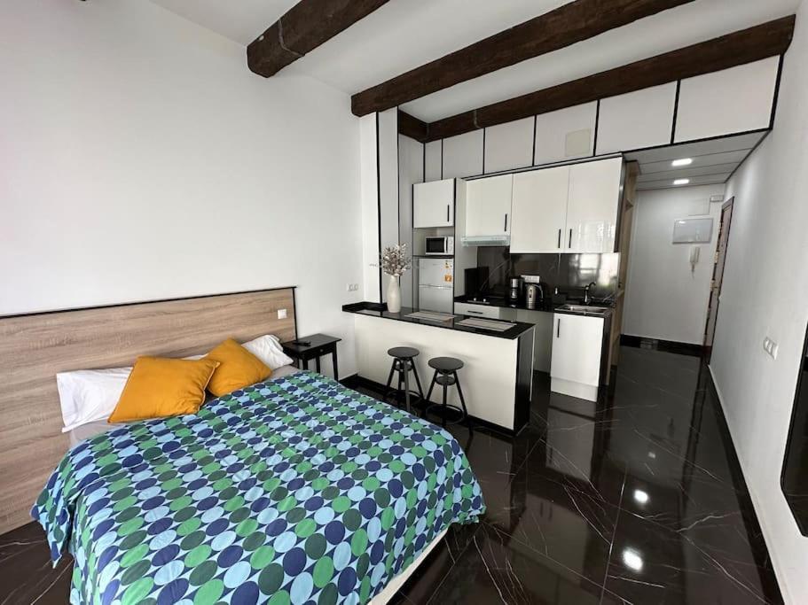 Apartment Cozy Penthouse With Terrace In Gran Via - 3c Madrid