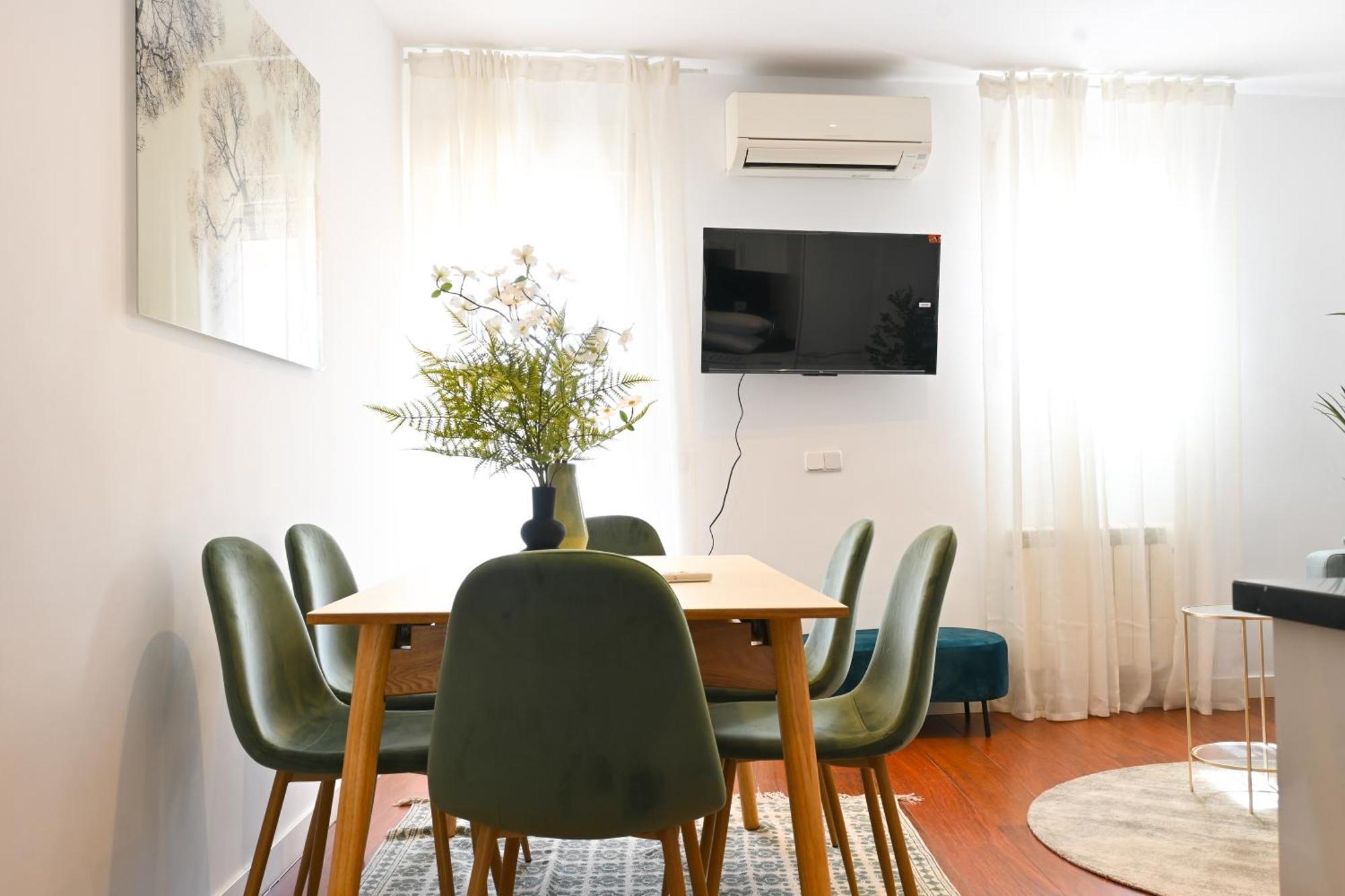 Apartamento For You Apartamento De Dos Con Terraza En El Corazon De Malasana Ecl4ºa *