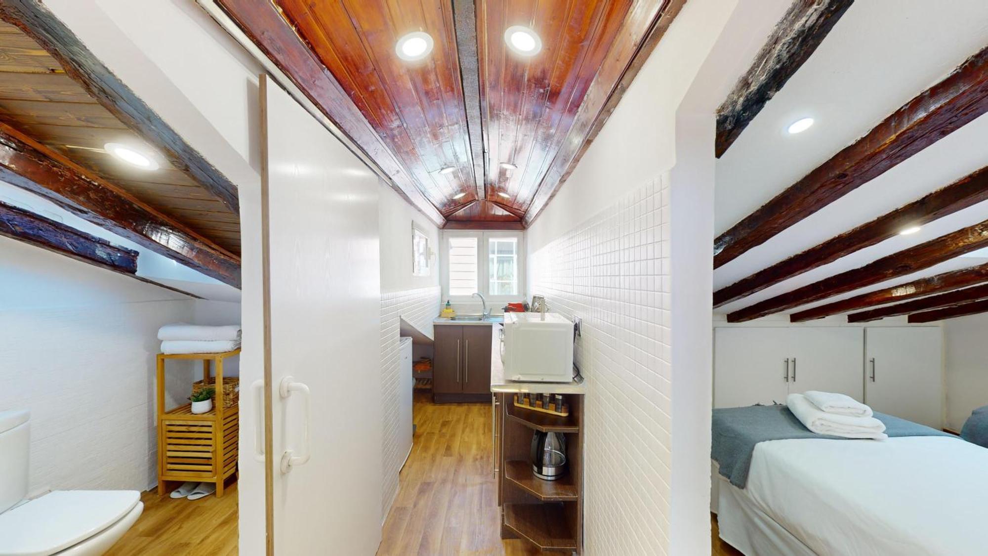Fuencarral Apartment *