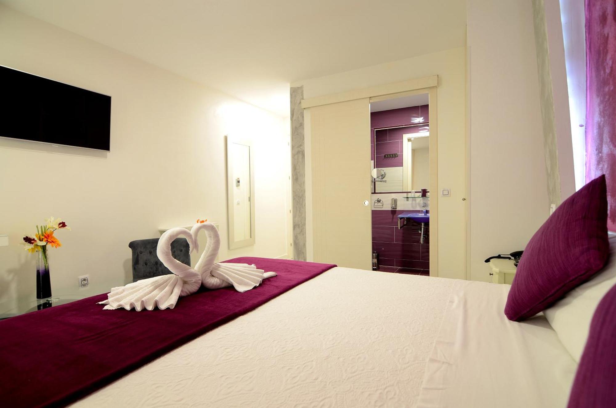 Alexis Guest house