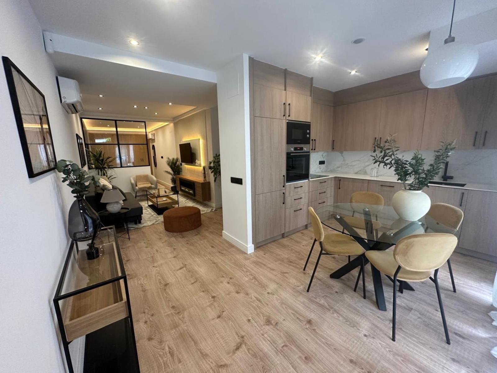 Apartamento Delicias Calidades Lujo Totalmente Equipado *