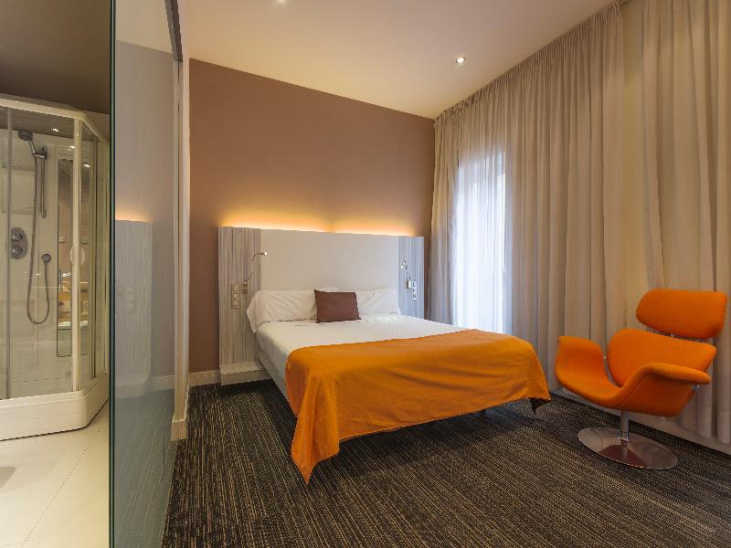 Icon Embassy Madri