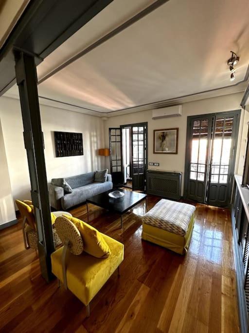 Apartamento Con Parking En Centro De Madrid-chamberi Lejlighed *