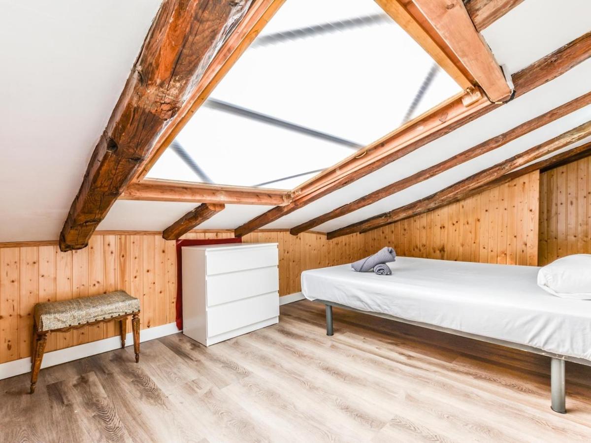 Apartamento Para 7 Personas En El Centro De Apartment Madrid