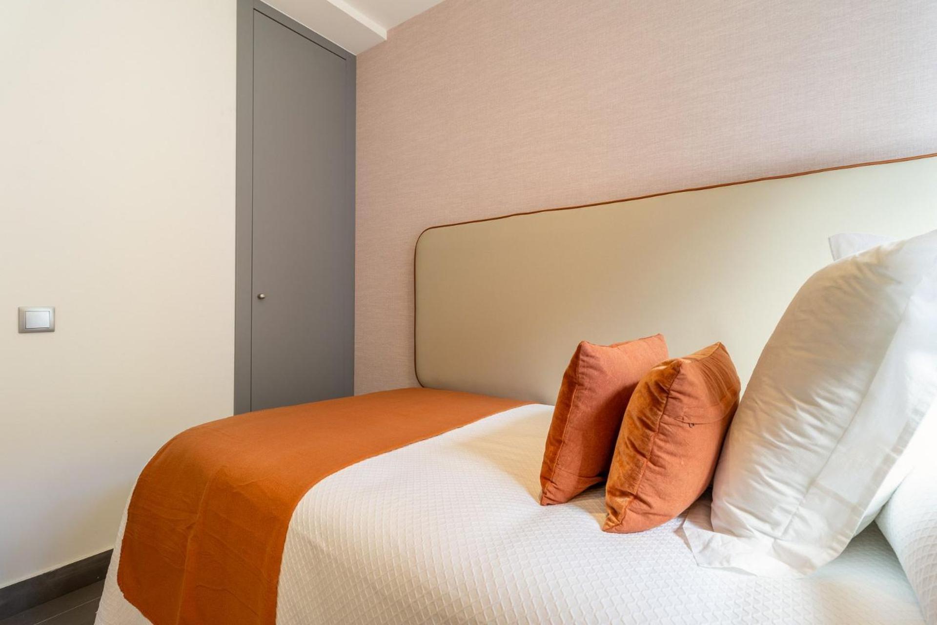 Modern In La Latina For 3 - Vibrant Location Latina Toledo Vii * Madrid