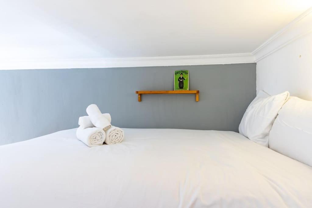 Beautiful In Malasana For 3 Pax - Ferrer Apartment *