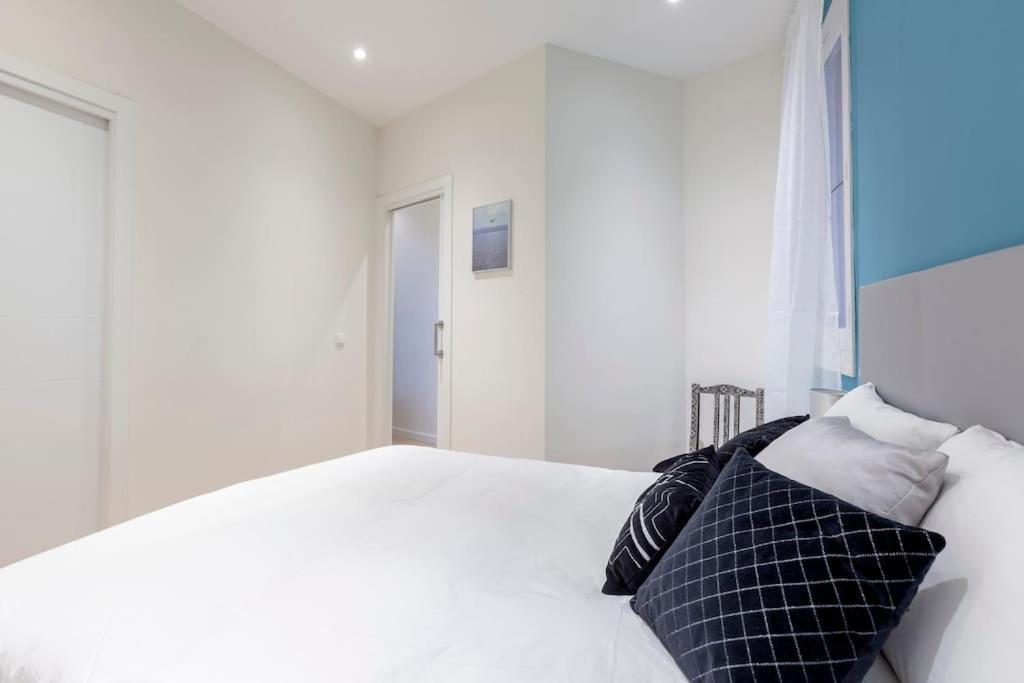 Apartment Tasteful Centre Rios Rosas - Business Ready Madrid