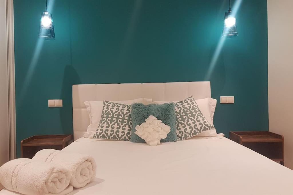 Apartment Tasteful Centre Rios Rosas - Business Ready