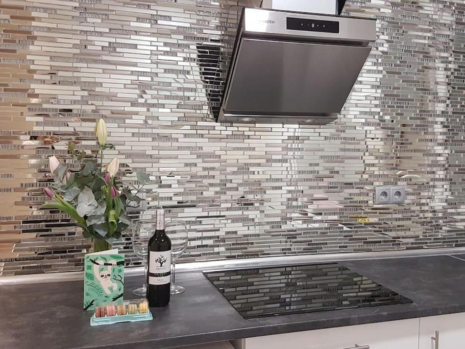 Tasteful Centre Rios Rosas - Business Ready Apartment *