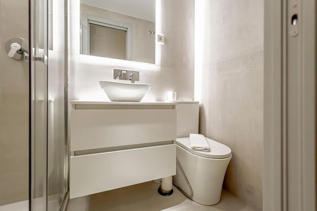 New Amazing 12 Ppl Chamberi Apartment *