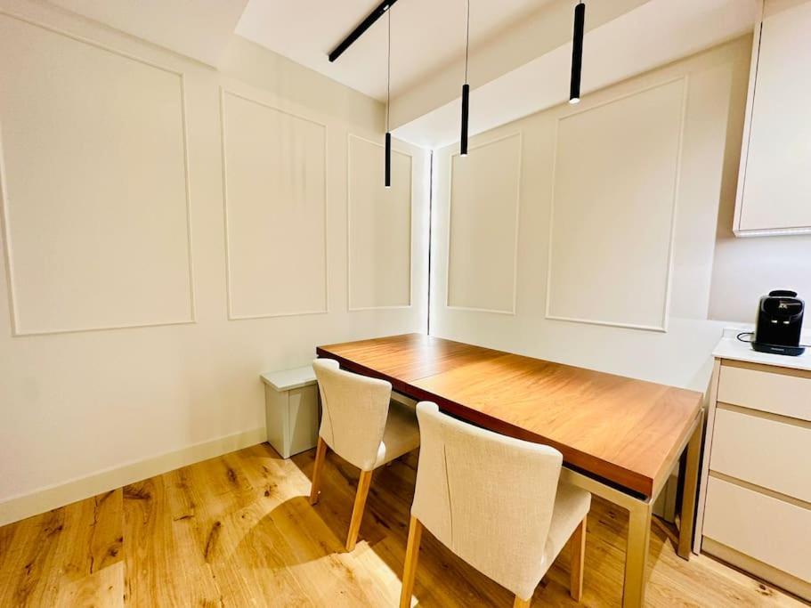 New Amazing 12 Ppl Chamberi Apartment Madrid