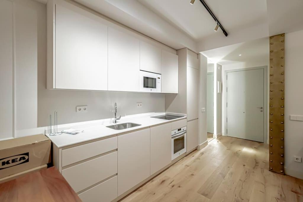 New Amazing 12 Ppl Chamberi Apartment *