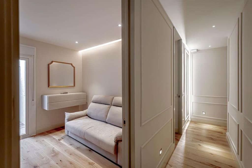 New Amazing 12 Ppl Chamberi Apartment