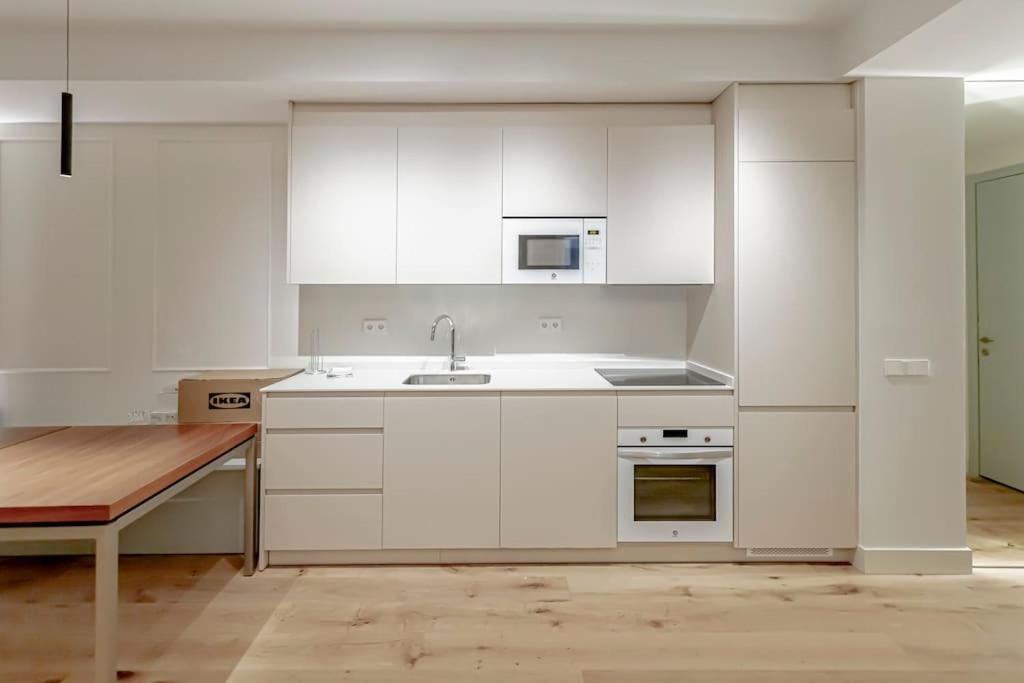 Apartment New Amazing 12 Ppl Chamberi