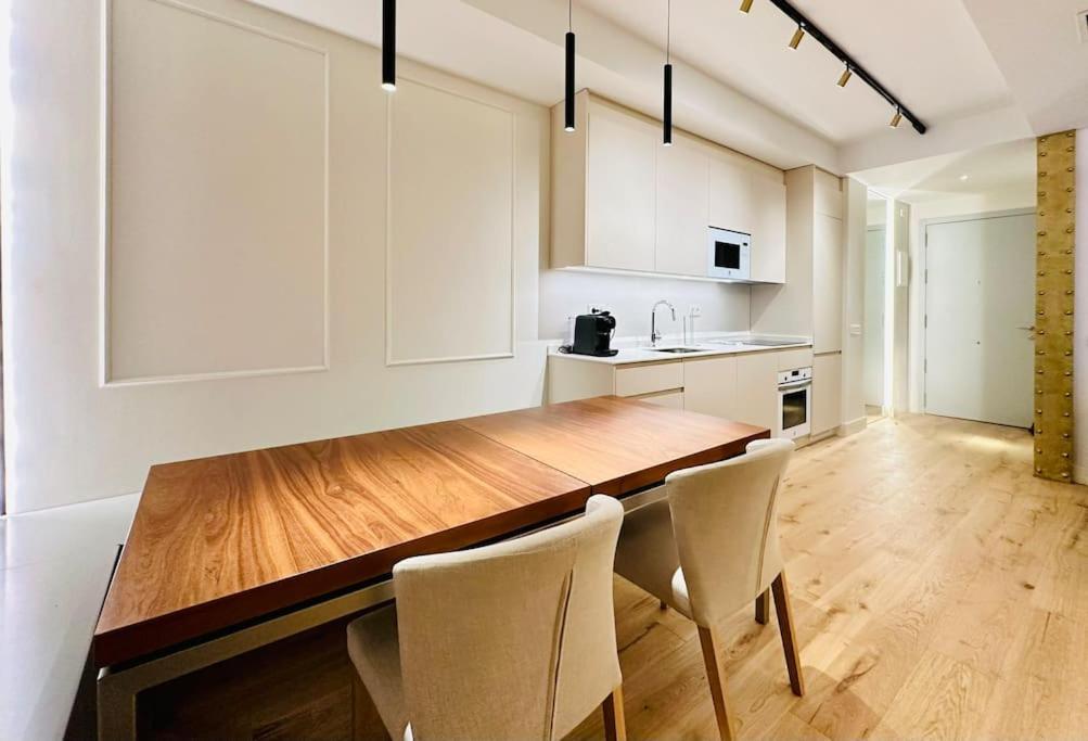 Apartment New Amazing 12 Ppl Chamberi *