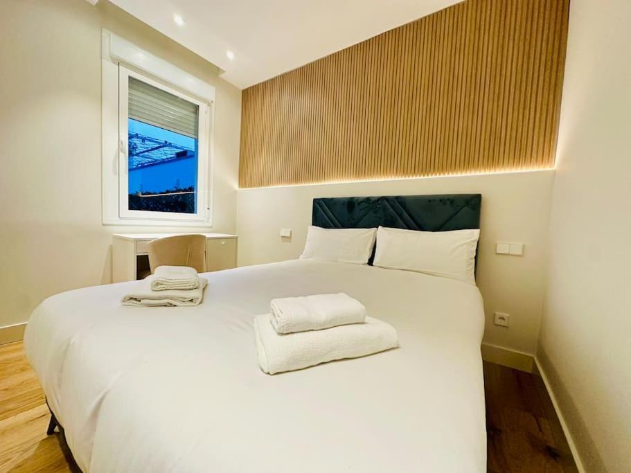 New Amazing 12 Ppl Chamberi Apartment *