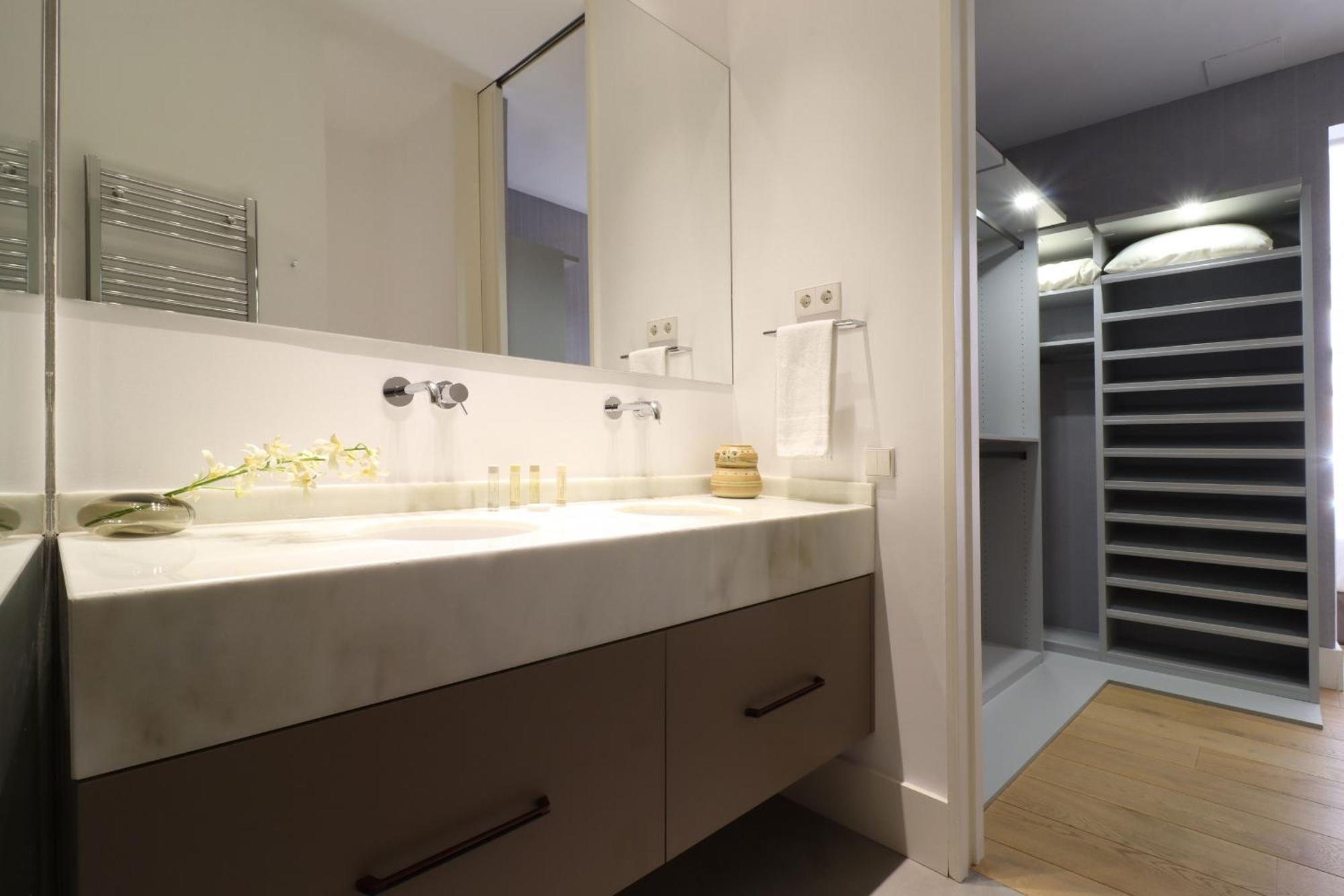 House Of Arts - Justicia Apartment