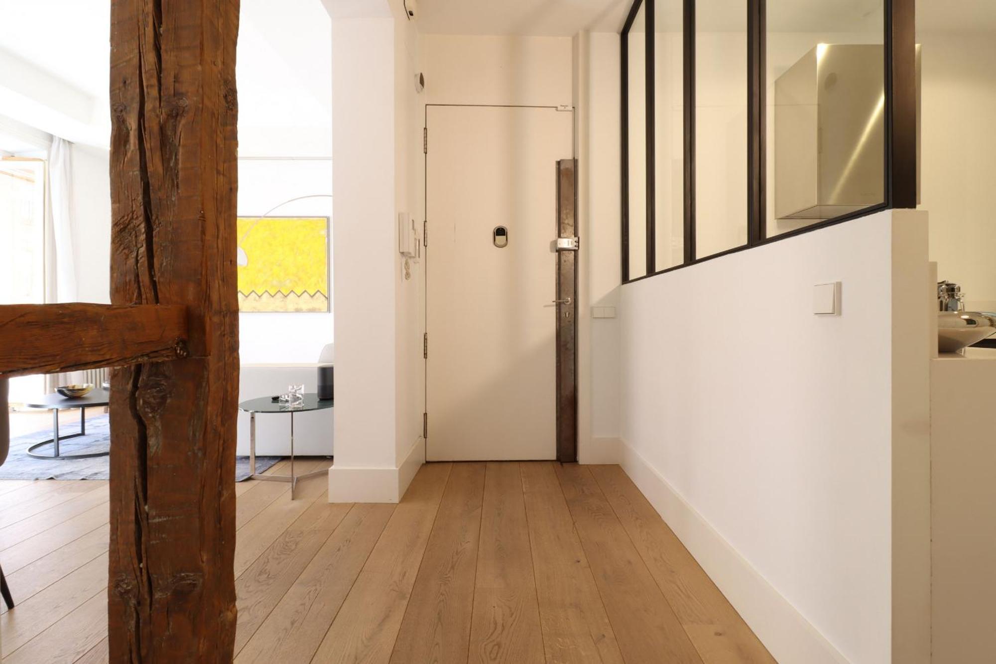Apartment House Of Arts - Justicia
