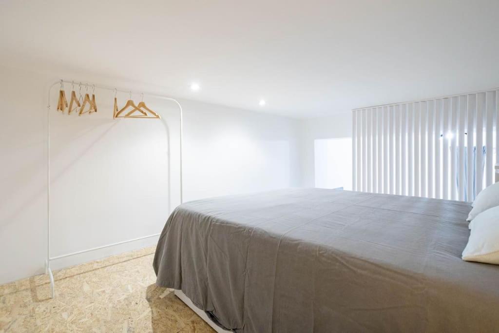 Loft Reformado En Marques De Vadillo Con Patio Privado *